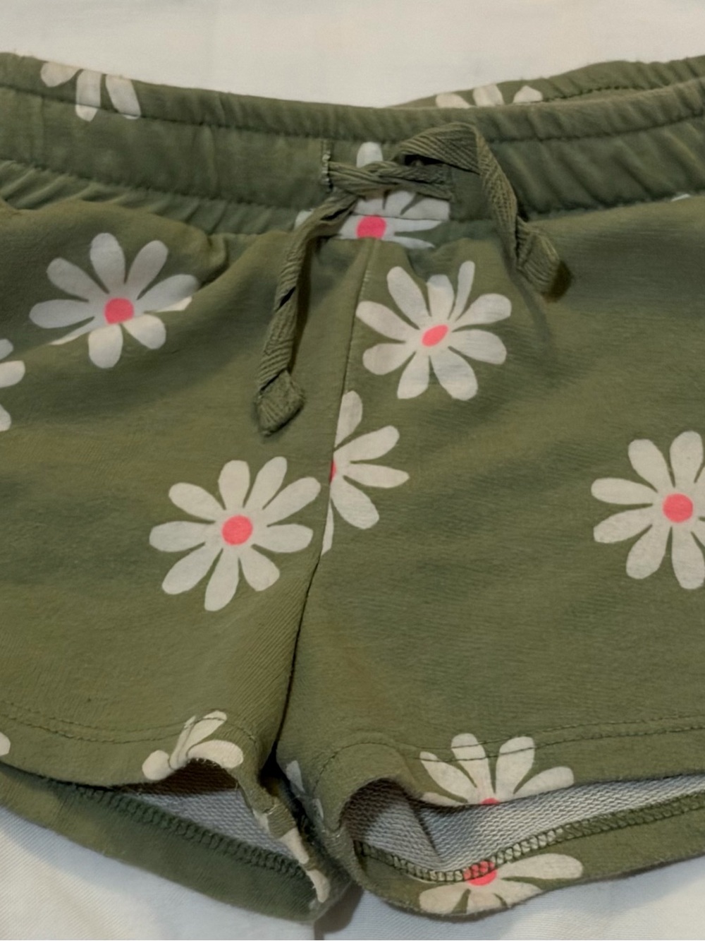 Cat & Jack Olive Green Daisy Print Shorts with Pink Centers. Size 2T